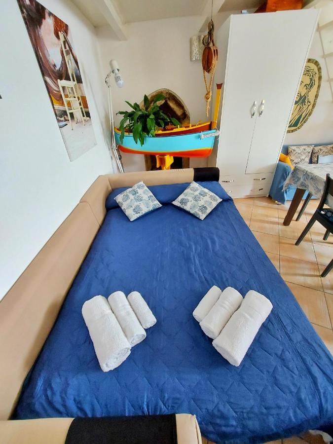 La Casa Azzurra Apartment โปรชิดา ภายนอก รูปภาพ